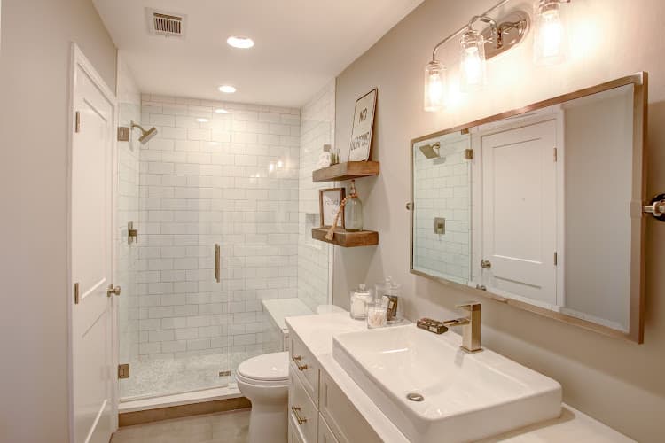 Hantel Kitchens & Baths