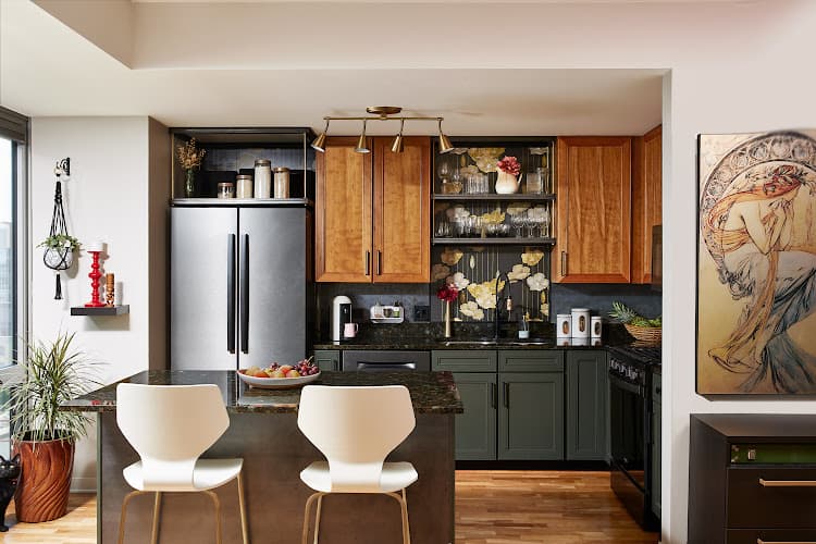 ELEA HEALY - Remodelists