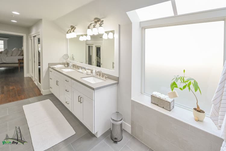 Green Bay Remodeling, Inc.