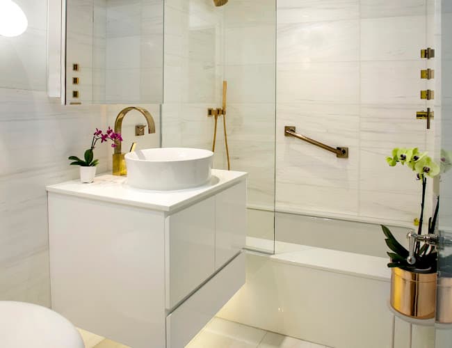 GURRI DESIGN & REMODEL